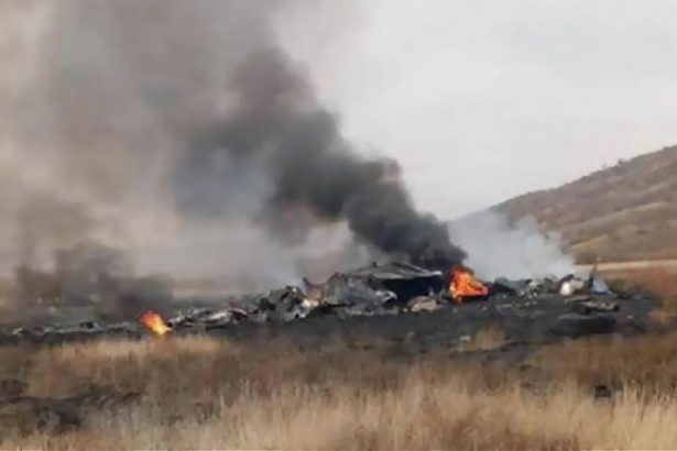 Turkiya harbiy samolyoti