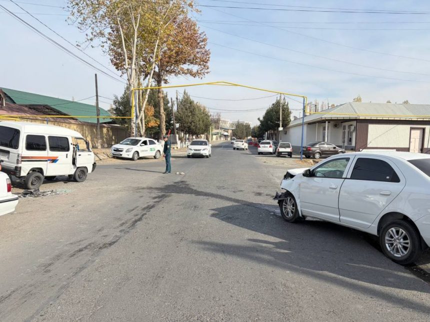Andijonda Chevrolet Cobalt va Damas to‘qnashdi