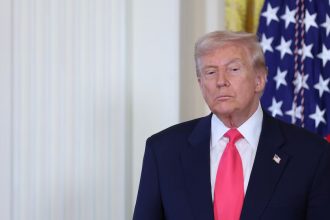 Tramp Rossiyaga qarshi sanksiyalarni qo‘llab-quvvatladi