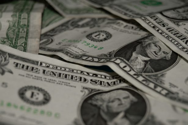 4-dekabr kuni valyutalar kursi qanday qiymatda bo‘ladi