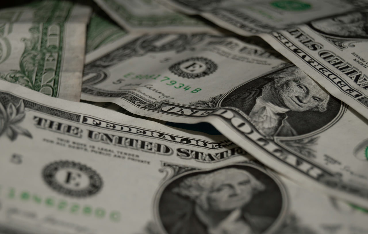 4-dekabr kuni valyutalar kursi qanday qiymatda bo‘ladi