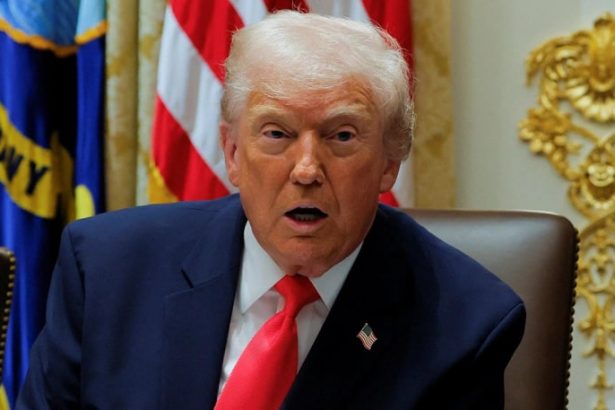 Tramp AQShda yoqilg‘i bilan ishlaydigan avtomobillar ishlab chiqaruvchilarini qo‘llab-quvvatlamoqchi