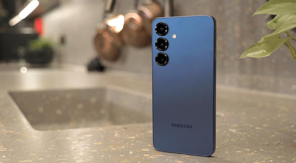 Samsung Galaxy S26 smartfonida Galaxy S25 kameralari qo‘llanishi mumkin