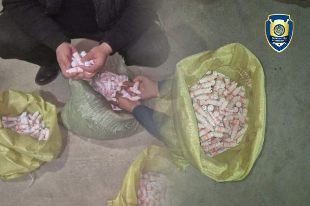 Farg‘onada kuchli ta’sir qiluvchi dori vositalari savdosi bilan shug‘ullanib kelgan shaxs ushlandi