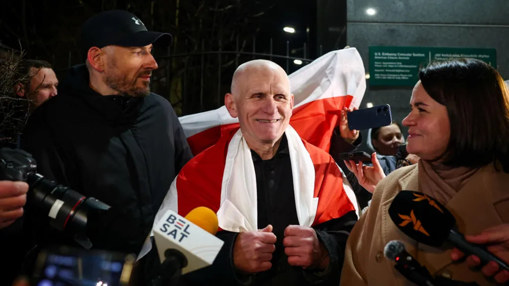 Belarus 123 nafar mahbusni ozod qildi