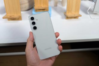 Samsung Galaxy S25 FE kamerasi tanqid qilinmoqda