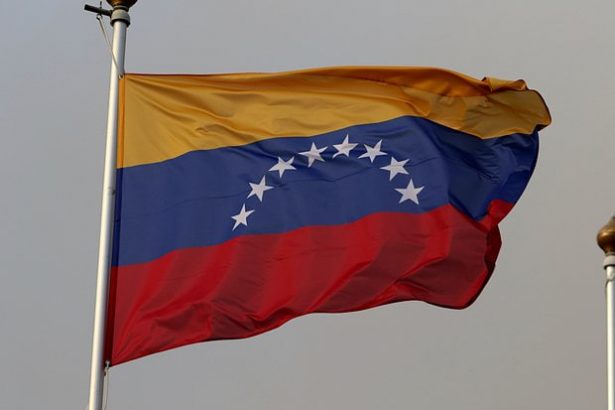 Venesuela AQShni neft tanker ekipajini o‘g‘irlashda aybladi