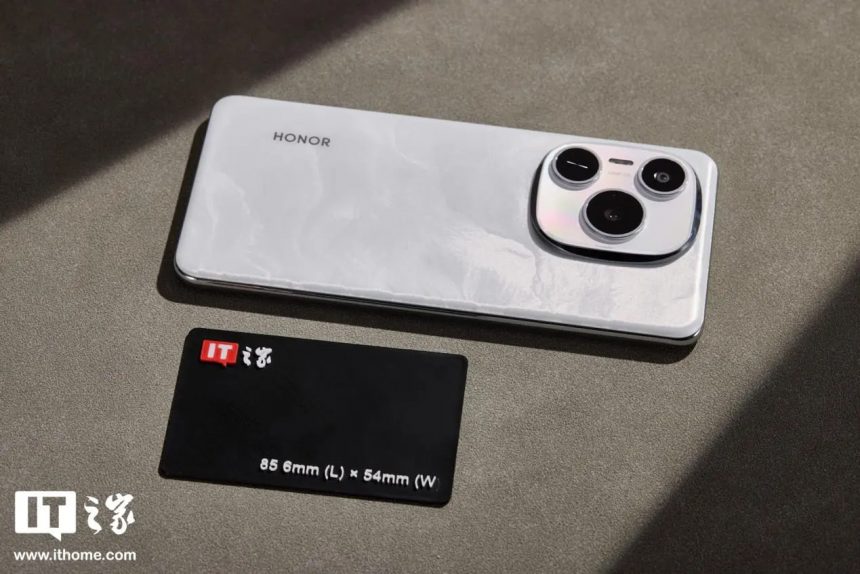 10 000 mA/soatdan ortiq batareyaga ega Honor Power 2 ilk bor sinovdan o‘tdi