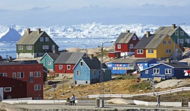 Daniya bosh vaziri Trampni Grenlandiya bo‘yicha tahdidlarni to‘xtatishga chaqirdi