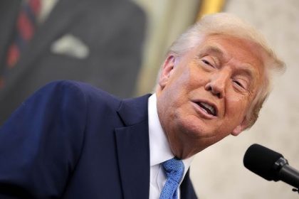 Tramp Kubaning “qulashiga” ishora qildi