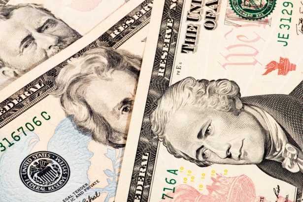 13-yanvar kuni dollar qanday qiymatda bo‘ladi