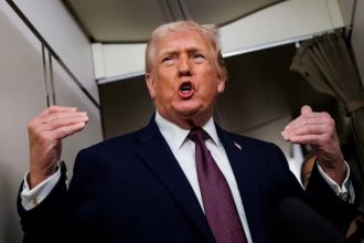 Tramp Eron bilan savdo qiluvchi davlatlarga 25 foizlik boj joriy etdi