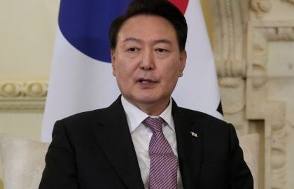 Janubiy Koreya sobiq prezidenti Yun Sok Yol 5 yilga qamaldi