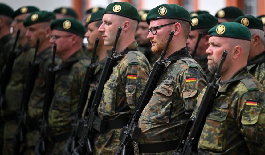 Germaniya harbiylari Tramp tahdidlari fonida Grenlandiyani tark etdi