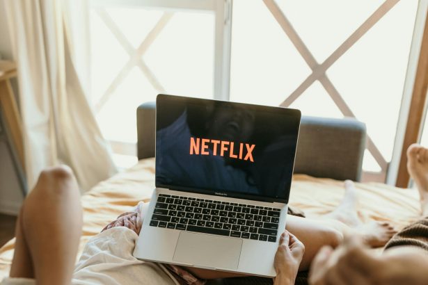 Netflix pullik obunachilarining soni 325 mln nafarga yetdi