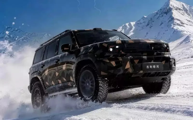 Geely yangi avtomobil ustida ishlamoqda: nimalar ma’lum