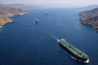 AQSh Hormuz bo‘g‘ozida Eron kemasini to‘xtatdi