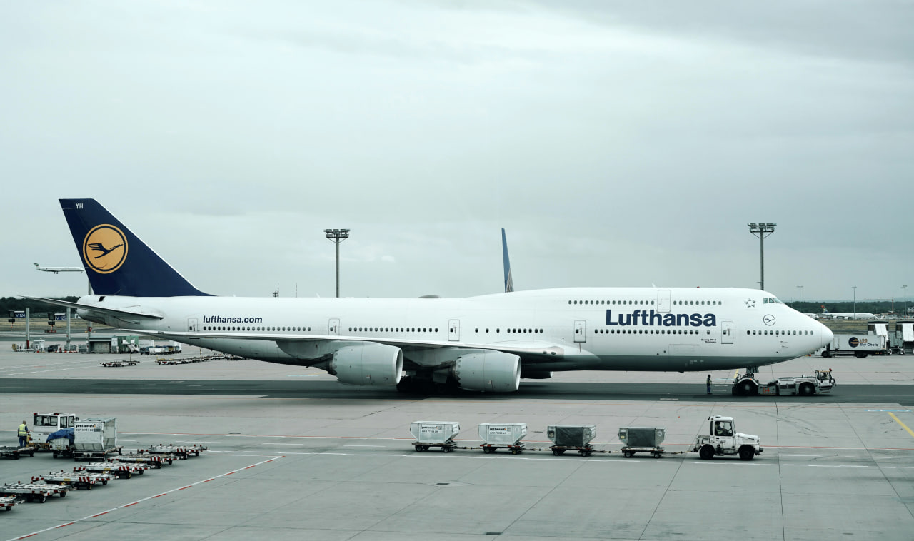 Lufthansa aviakompaniyasi 20 mingga yaqin reysni bekor qiladi