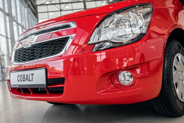 Chevrolet Cobalt avtomobili uchun shartnomalar ochildi