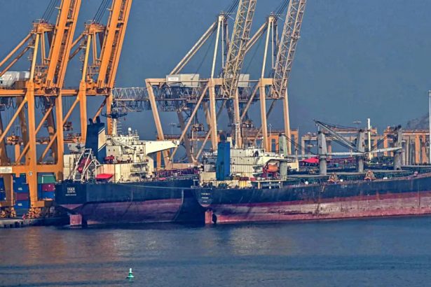 Tramp tahdidlari ortidan neft 119 dollarga chiqdi