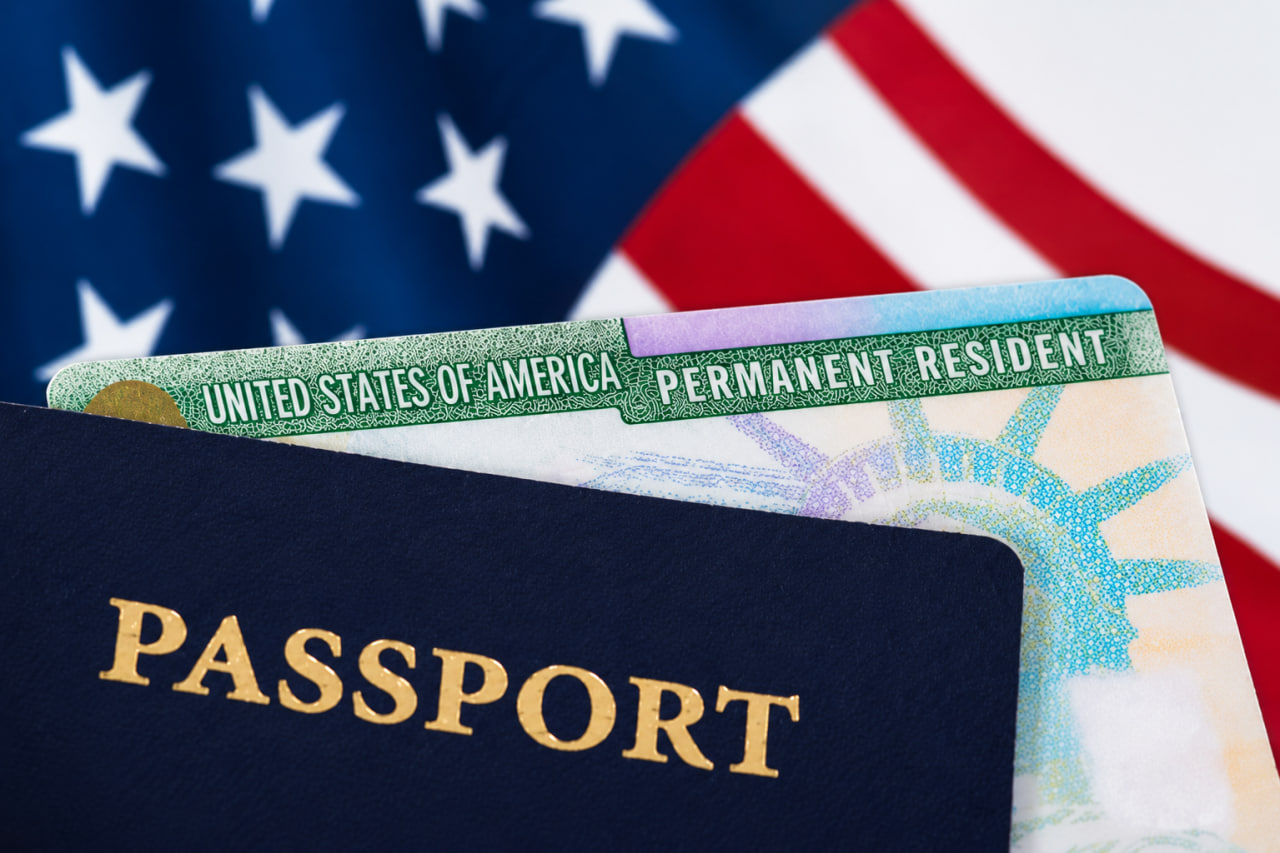 Tramp administratsiyasi Green Card tartibini kuchaytirdi
