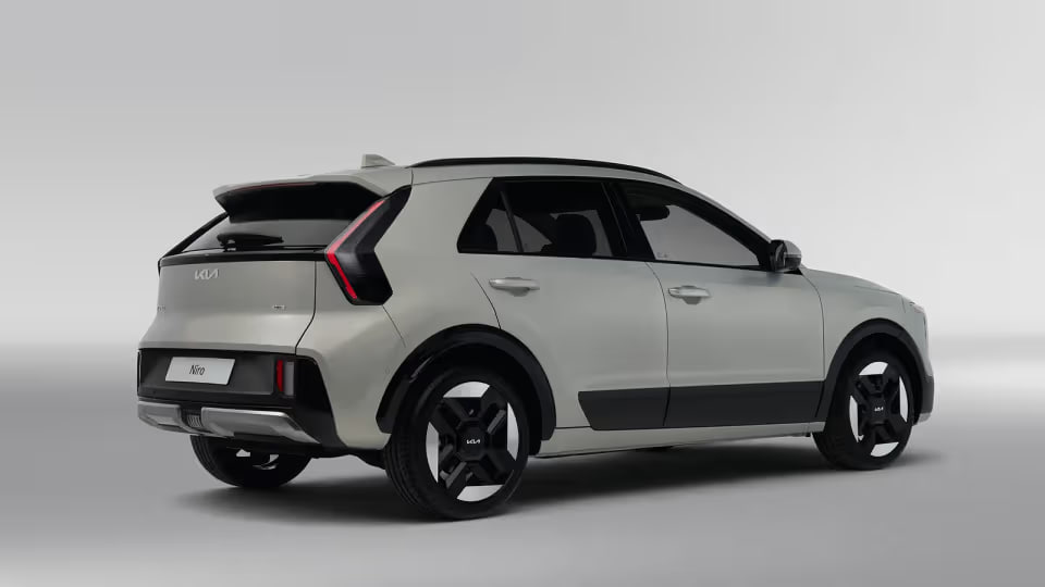 Kia Niro avtomobili taqdim etildi — foto