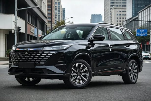 Changan CS75 Plus HEV va Eado HEV taqdim etildi