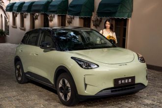 Geely EX2 avtomobili qanday yangilanadi