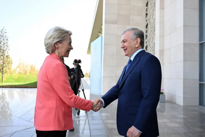Shavkat Mirziyoyev va Ursula fon der Lyayen