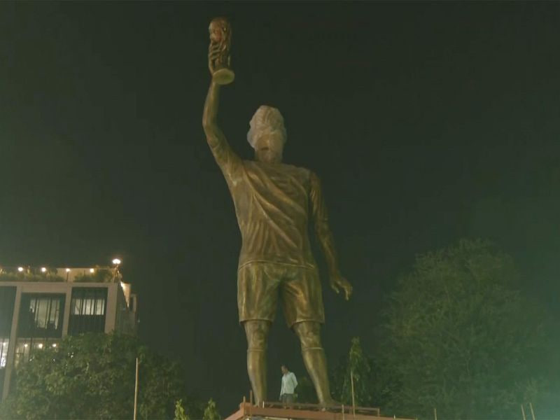 Messi uchun Hindistonda haykal o‘rnatildi