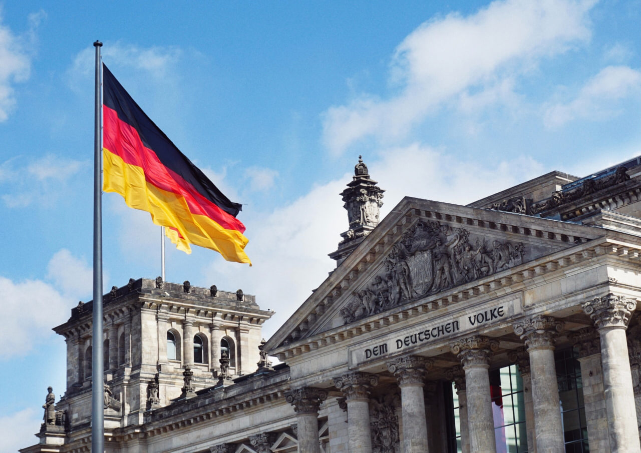 O‘zbekistonliklar Germaniyaga ishga taklif qilinmoqda: maosh 2,4 ming yevro