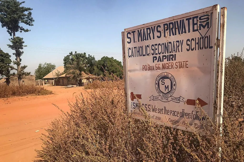 Nigeriyada o‘g‘irlab ketilgan maktab o‘quvchilari ozod etildi