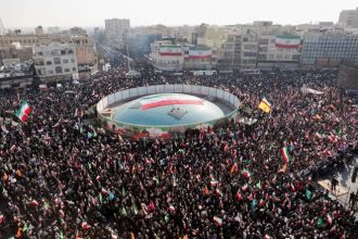 Arab davlatlari Trampni Erondagi namoyishchilarga “yordam” yubormaslikka ogohlantirdi