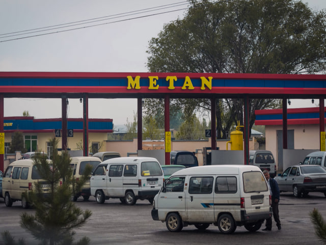 Bugundan “metan zapravkalar” cheklanadi