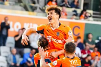 Shomurodov “Fenerbahche”ga o‘tishi mumkin