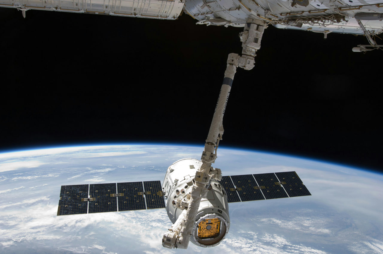 NASA Oy bazasiga 20 mlrd dollar yo‘naltirmoqchi