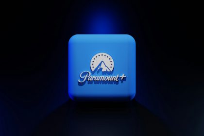 Gollivud yulduzlari Paramount va Warner Bros Discovery birlashuviga qarshi chiqdi