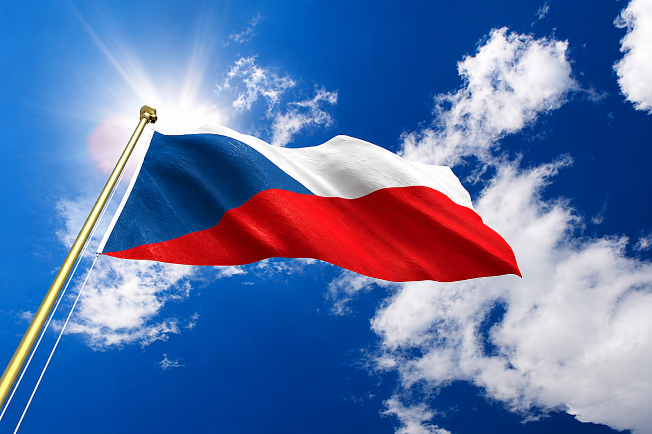 Chexiyada OAV moliyalashtirilishi o‘zgarishiga qarshi norozilik namoyishlari bo‘lib o‘tdi