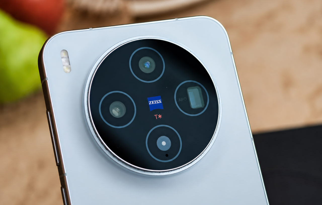 Vivo X500 Pro Mini 85 mm periskop kamera olishi mumkin