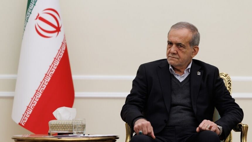 Eron prezidenti iste’foga chiqqani haqidagi xabarlar rad etildi