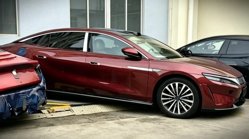 BYD Great Han elektromobili 9 daqiqalik quvvatlashga ega bo‘ladi