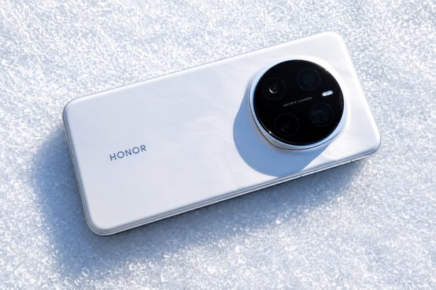Honor 200 MP kamerali buklamali smartfon tayyorlamoqda