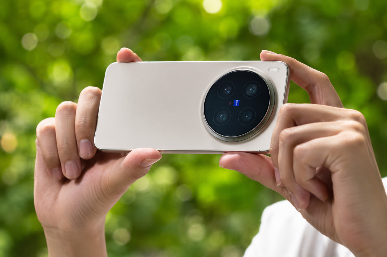 Vivo X500 Ultra uchun uchta 200 MP kamera sinovda