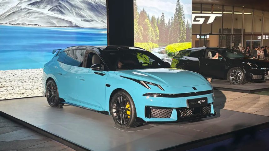 Lynk & Co 07 GT 523 ot kuchi bilan sotuvga chiqdi